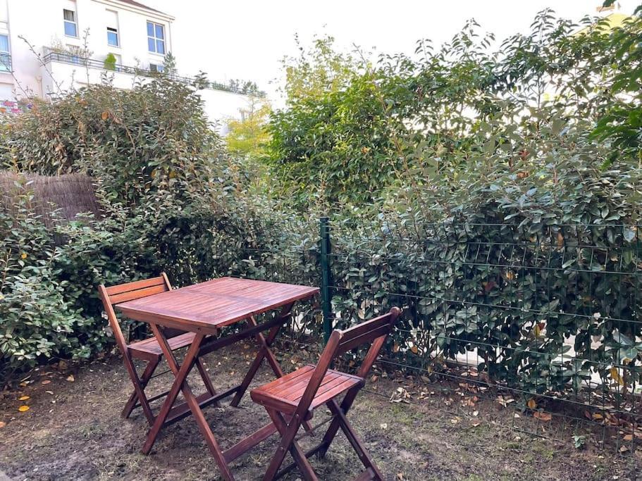 Studio 28 M2 & Jardin Privatif 20 M2 Montigny-le-Bretonneux Exteriör bild